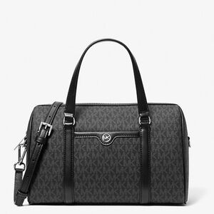 NWT Jet Set Travel Medium Signature Logo Satchel  RETAIL $678💥